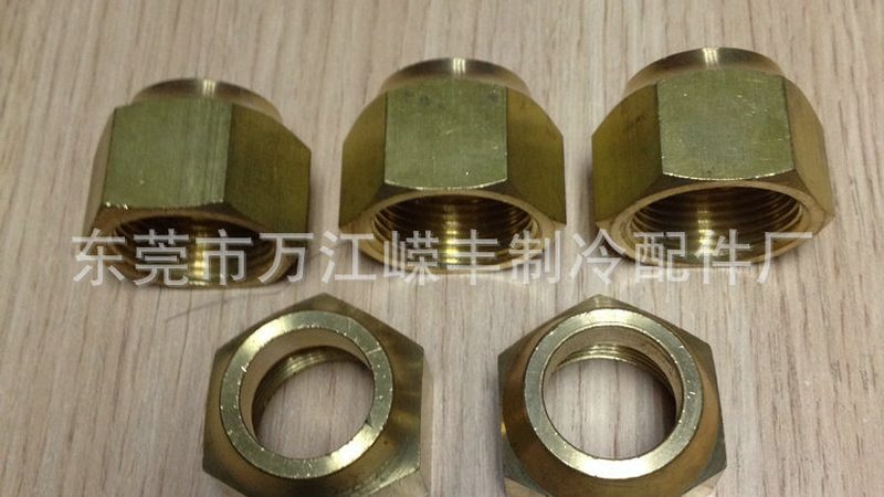 中央空调冷却塔定制方案设计：关键要素与选型要点